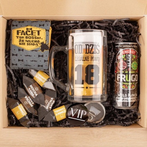 ZESTAW na 18 urodziny chłopaka z kuflem do piwa