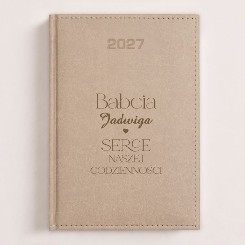 Kalendarz książkowy 2027 dla babci z personalizowanym grawerem.