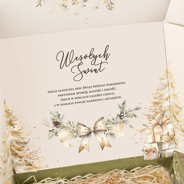 Stylowe wnętrze pudełka z życzeniami świątecznymi - dodaje elegancji zestawom prezentowym.