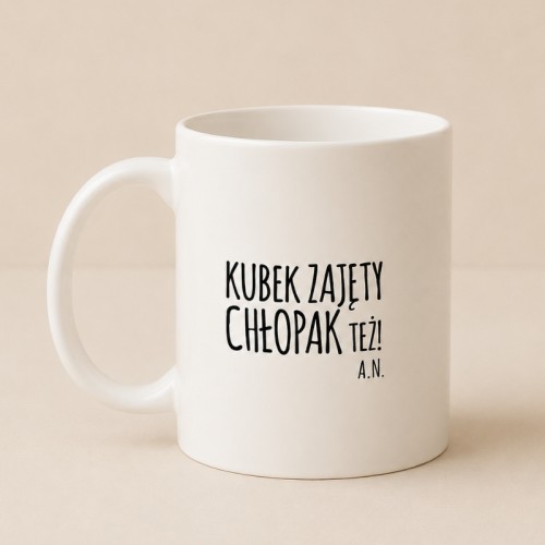 Kubek z zabawnym napisem prezent na Dzień Chłopaka od dziewczyny
