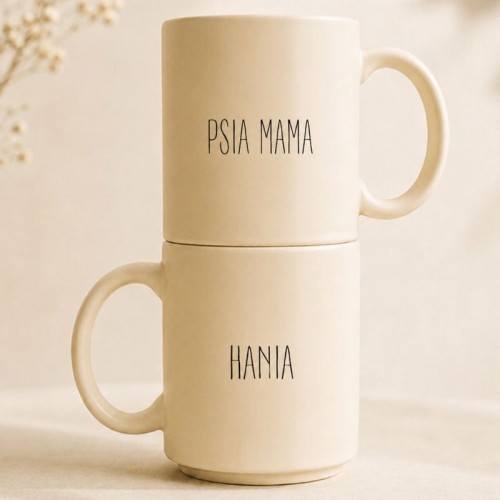Personalizowany kubek Psia Mama z imieniem to wyjątkowy prezent dla właścicielki psa i każdej miłośniczki czworonogów.