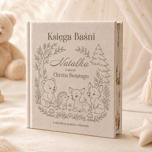 Baśnie personalizowane w welurowej oprawie z imieniem dziecka na chrzest święty.