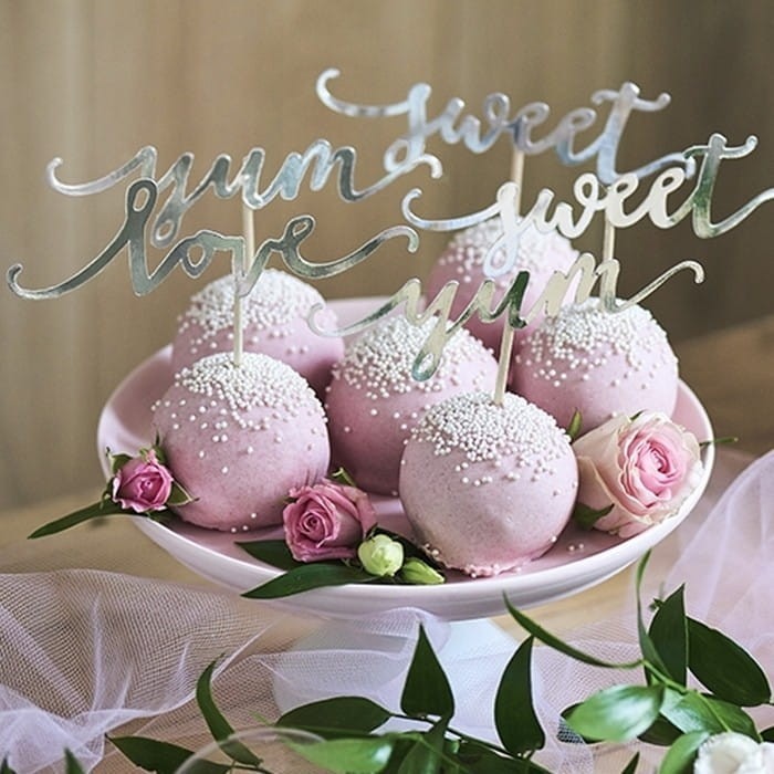 PIKERY na muffinki Sweet Love Yum SREBRNE 6szt