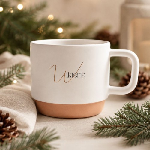 Personalizowany kubek ceramiczny z imieniem.