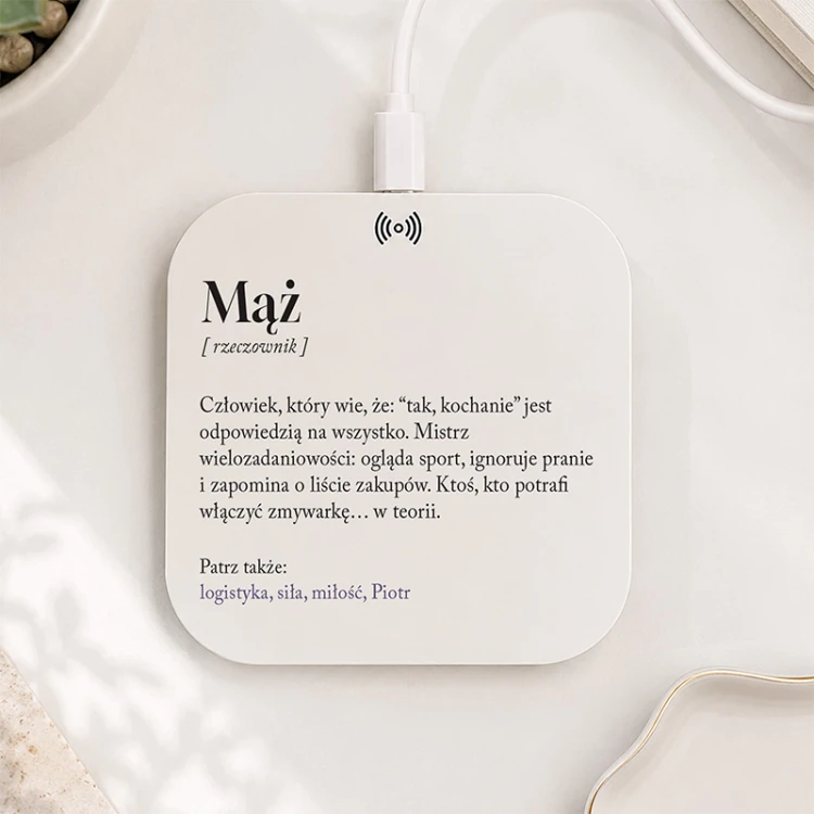 Ładowarka bezprzewodowa z definicją Żona jako personalizowany prezent dla ukochanej żony.