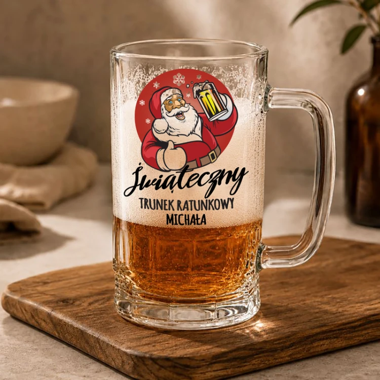 Personalizowany kufel do piwa na Boże Narodzenie z imieniem i zabawną grafiką Świętego Mikołaja.