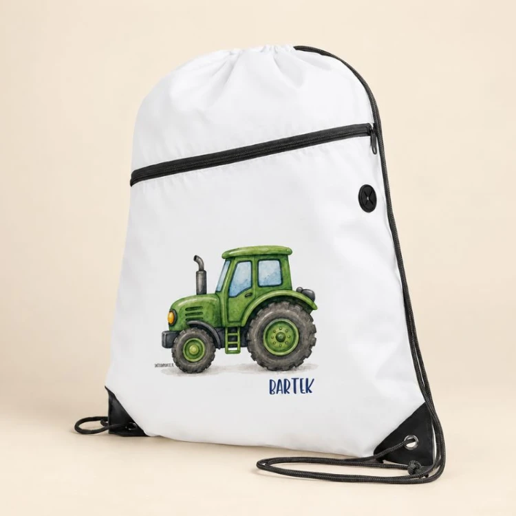 Personalizowany worek z imieniem dla chłopca z dużą grafiką zielonego traktora.