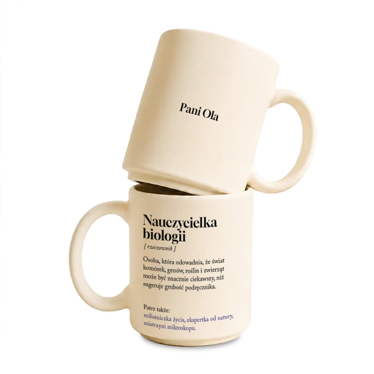 Personalizowany kubek dla nauczycielki biologii z imieniem na Dzień Nauczyciela.