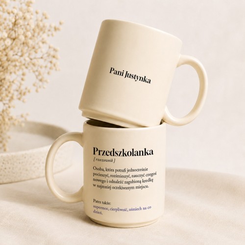 Personalizowany kubek z definicją to pomysłowy prezent dla Przedszkolanki.