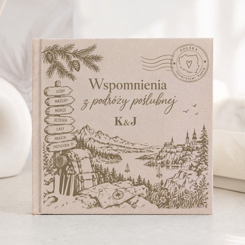 Albumy welurowe na zdjęcia dostępne w pięciu eleganckich kolorach.