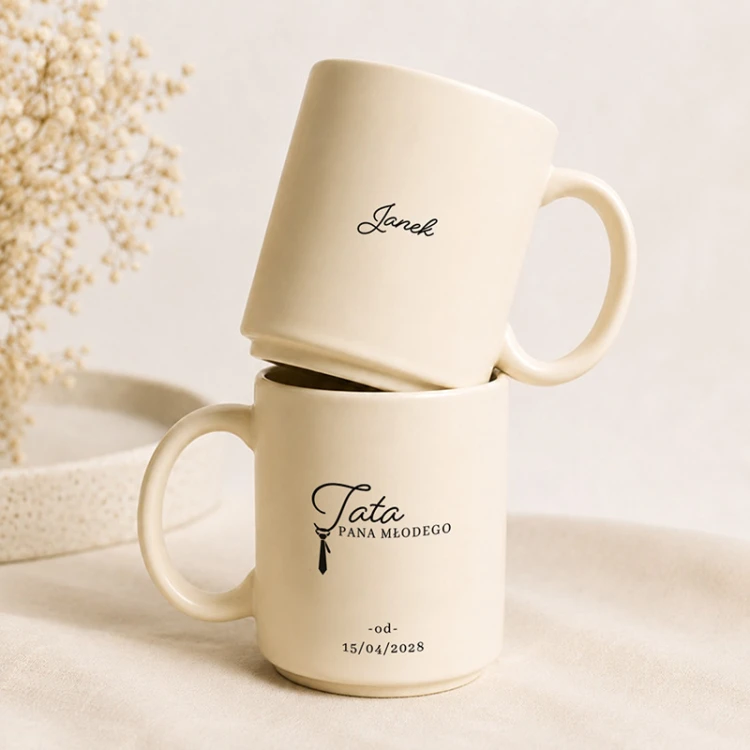 Ceramiczny kubek dla taty Pana Młodego z personalizacją.