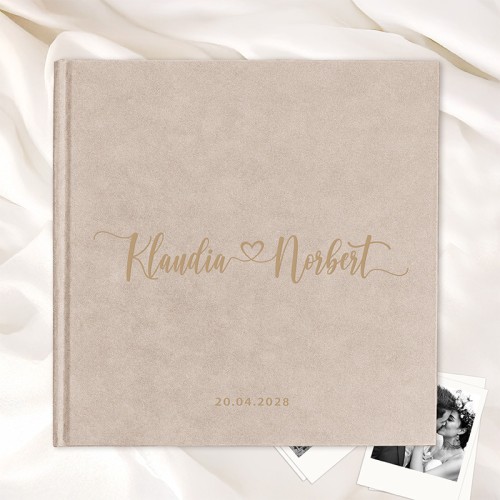 Elegancki album welurowy z imionami Pary Młodej.