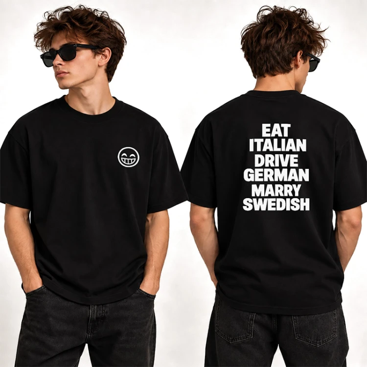 Czarna męska koszulka z dużym napisem na plecach to wyrazisty T-shirt w streetwearowym stylu.