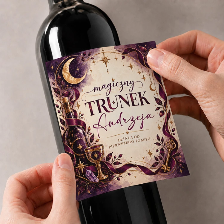 Etykieta na wino dla Andrzeja z napisem „Magiczny Trunek Andrzeja”.