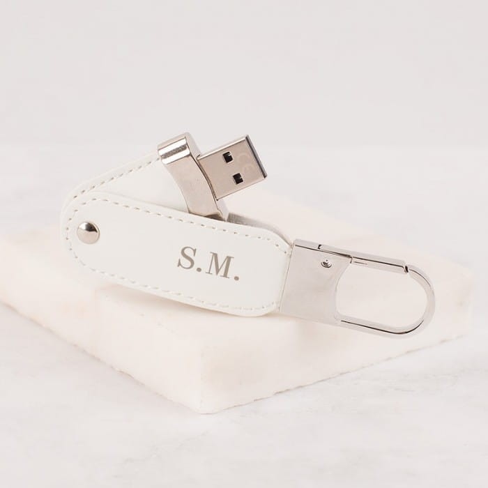 PENDRIVE skórzany z grawerem oryginalny Prezent dla Świadkowej