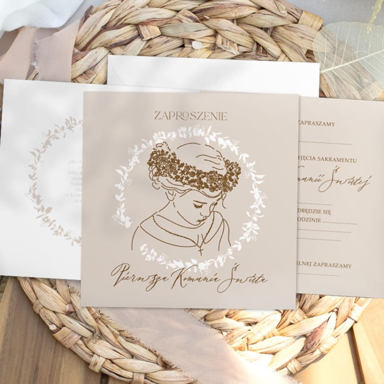 ZAPROSZENIA Na I Komunię uniwersalne Dziewczynka w wianku.