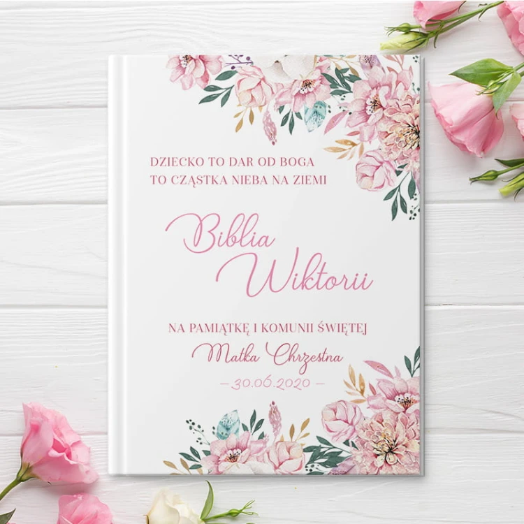 Biblia z imieniem na komunię dziecka.