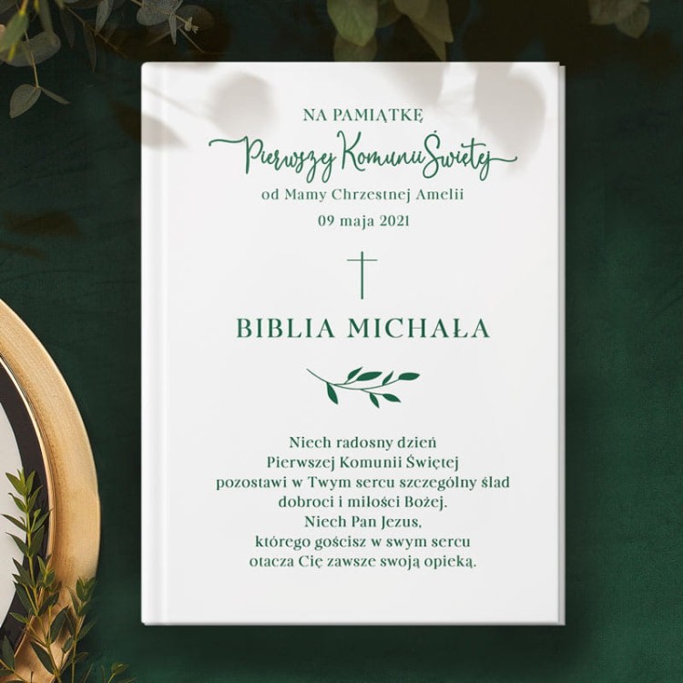 Biblia personalizowana na Komunię dziecka.
