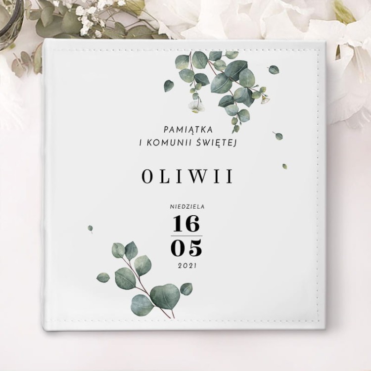 Album na zdjęcia pamiątka I Komunii Św. Świeży Eukaliptus.