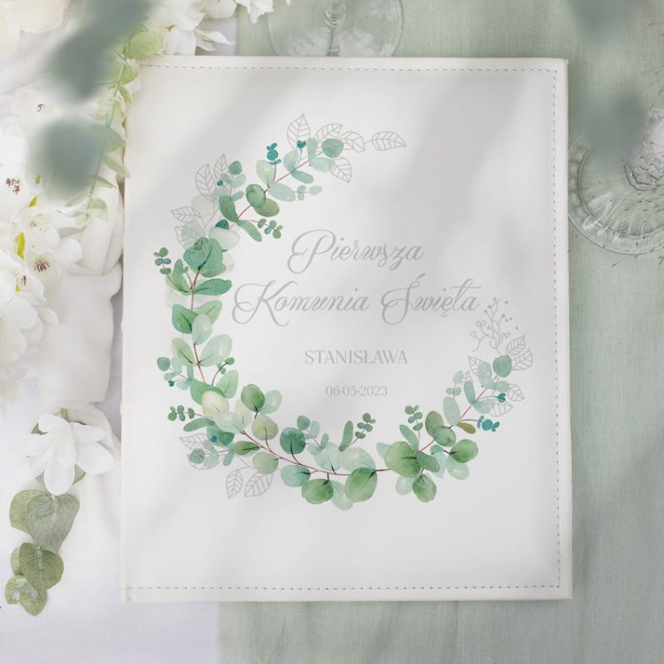 Album na zdjęcia do wklejenia Pamiątka Srebrna Komunia Święta.