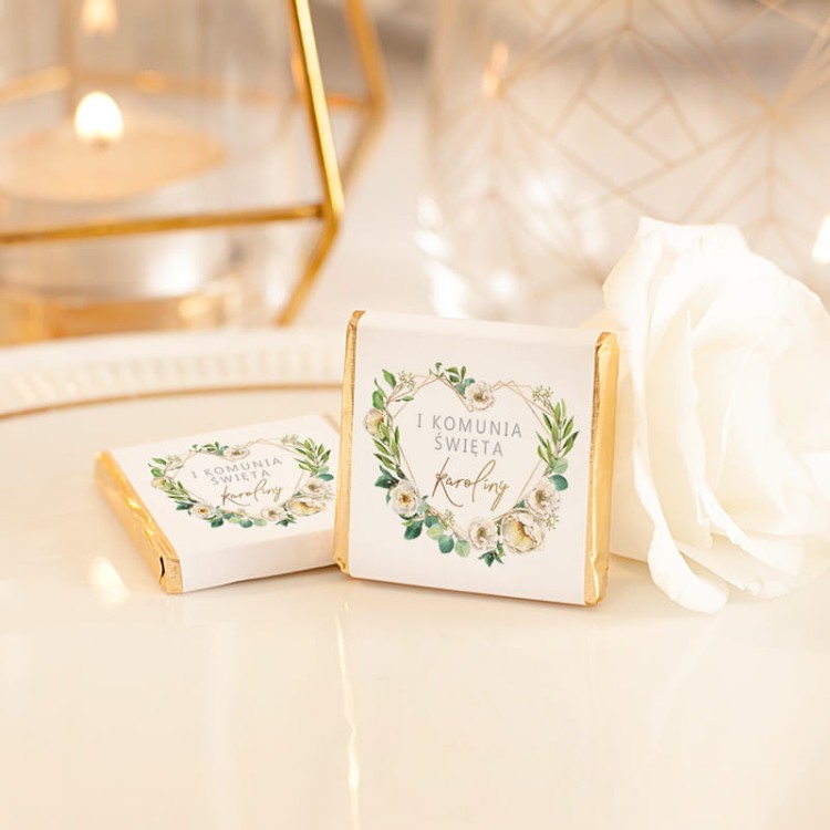 Czekoladki personalizowane na Pierwszą Komunię z motywem roślinnym