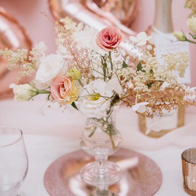 ozdobne-pudelka-na-slodkosci-rosegold-serca