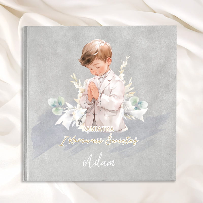 Album welurowy na komunię chłopca