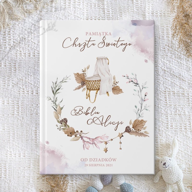 Biblia jako chrzcielna pamiątka z personalizacją