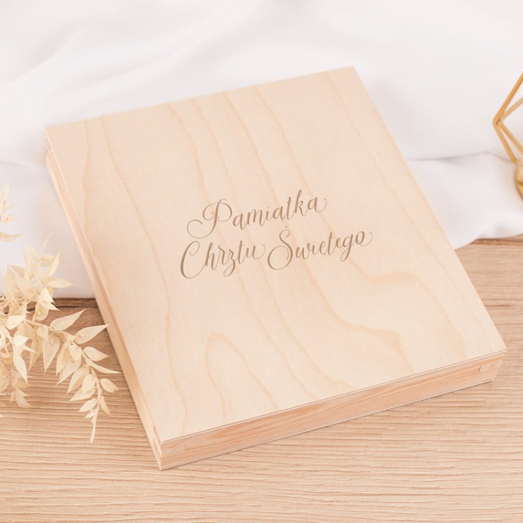 Pudełko na Chrzest z życzeniami i miejscem na banknoty