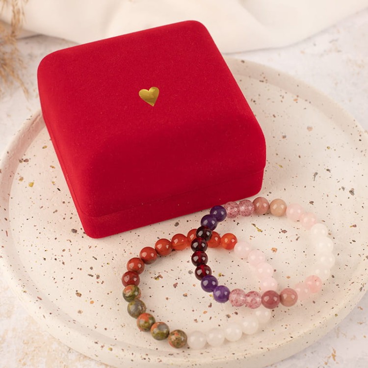 Welurowa szkatułka na bransoletkę