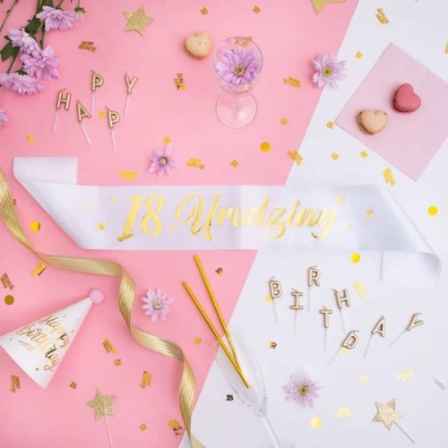 SZARFA imprezowa biała ze złotym napisem 18 Urodziny