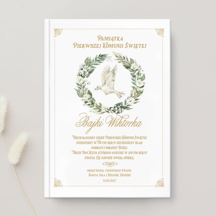 Ksiazka z bajkami na komunie dziecka w motywie roslinnym