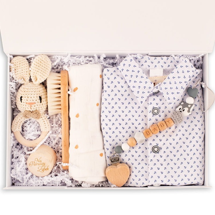 Zestaw prezentowy dla maluszka na narodziny