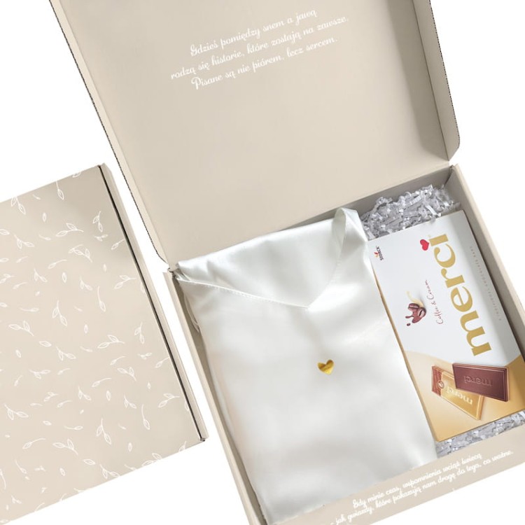 Box prezentowy dla świadkowej.